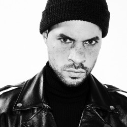 Boy Wonder • Jeseň 2015: Človek z planéty Zem