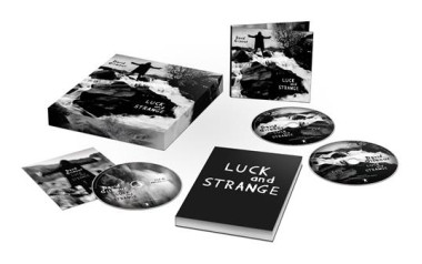 Gilmour David • Luck And Strange / Deluxe Edition  / Photobook (2CD+BD)